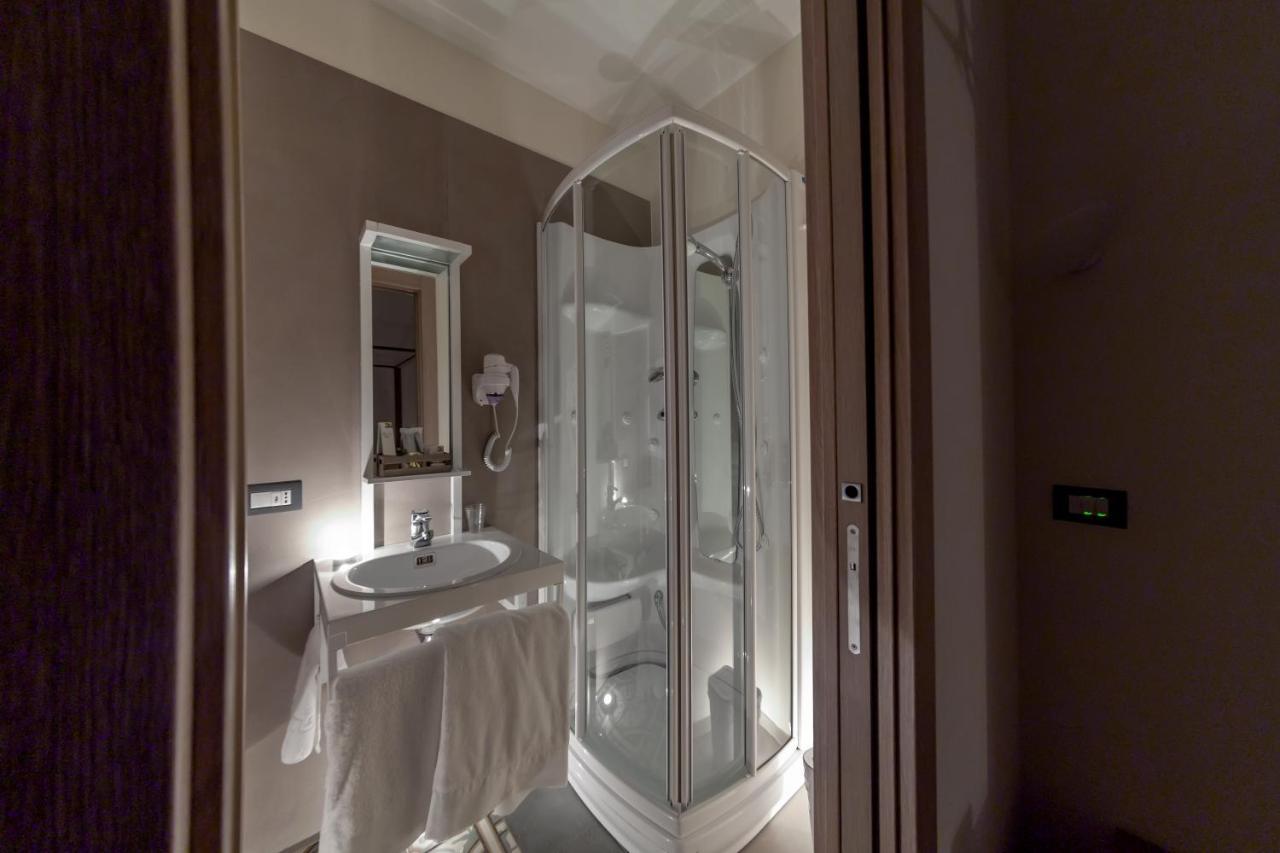 Meteoron Luxury Rooms Matera Exterior foto